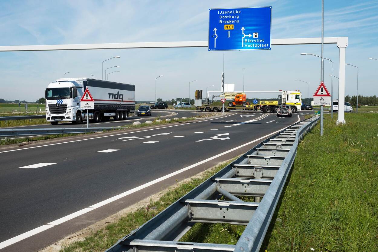 Afbeelding: N61 bij Hoek Schoondijke, Zeeland